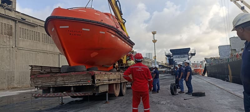 altomar-navegacao-apoio-logistico